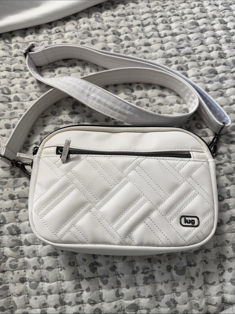 lug White Quilted Crossbody Shoulder Bag